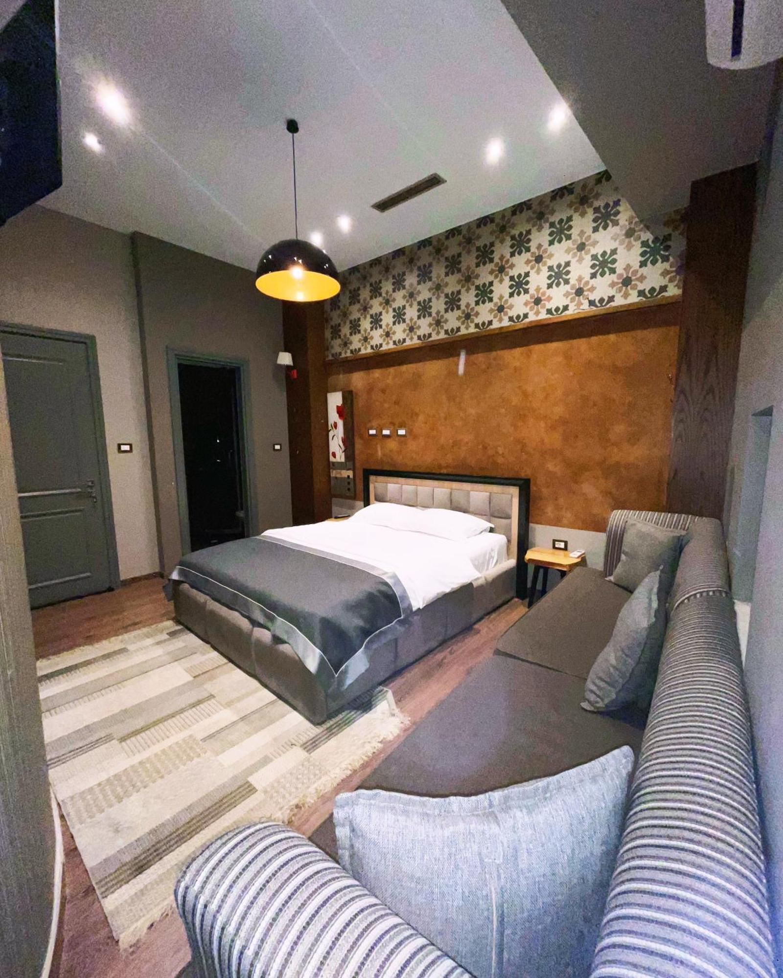 Guest House People 科尔察 外观 照片
