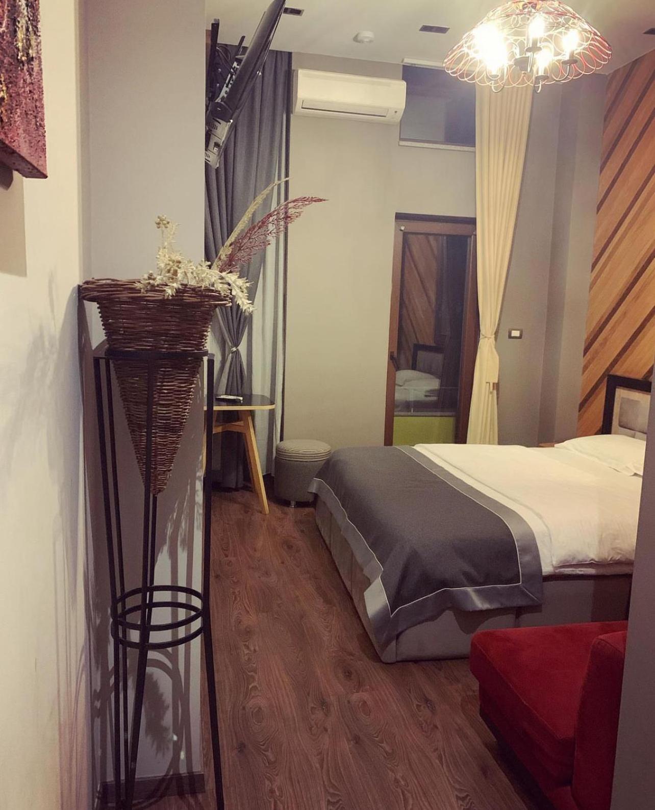 Guest House People 科尔察 外观 照片
