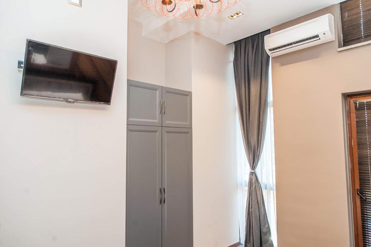 Guest House People 科尔察 外观 照片